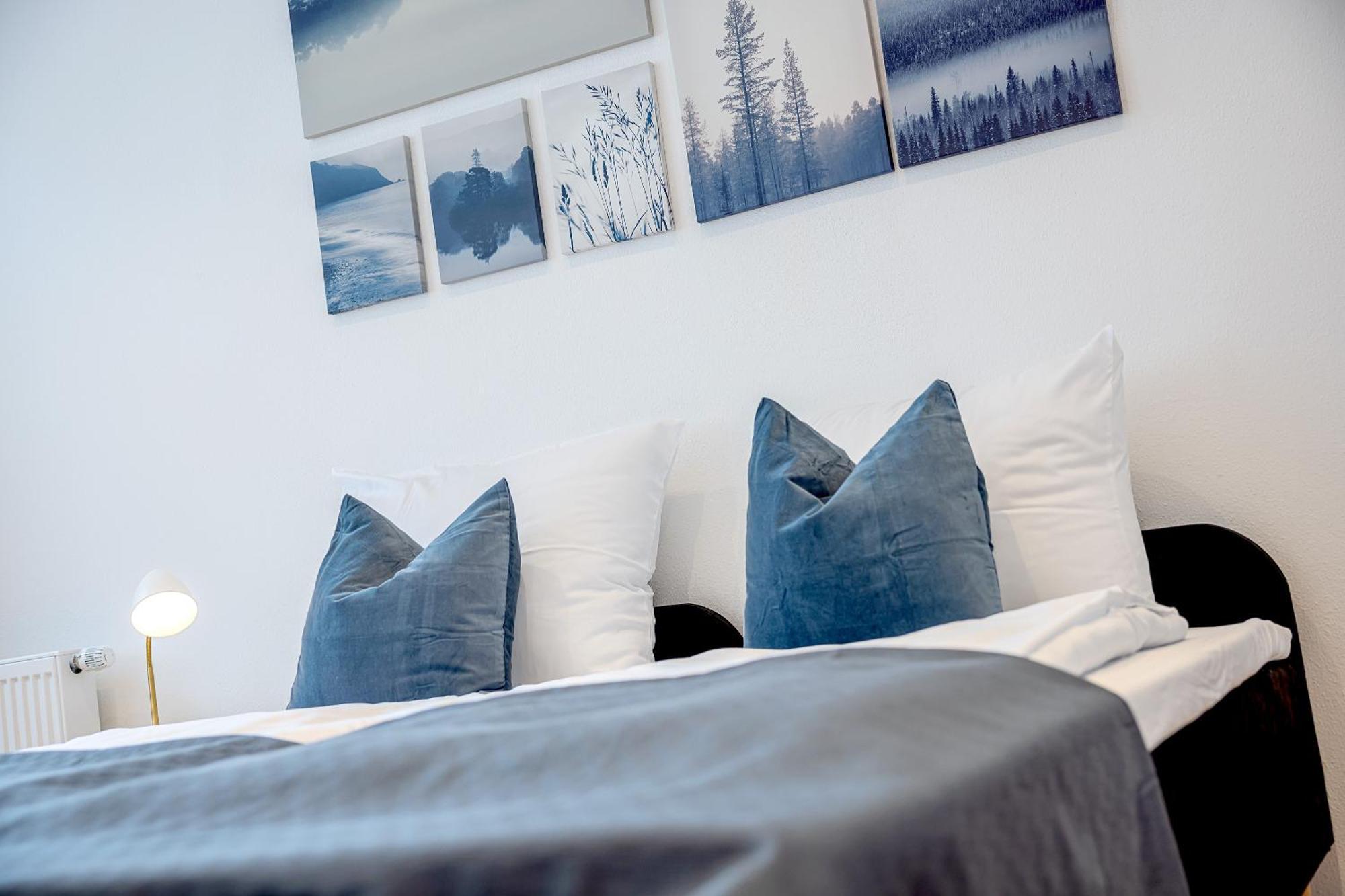 Kaza Guesthouse, Centrally Located 2 & 3 Bedroom Apartments In اوغسبورغ المظهر الخارجي الصورة